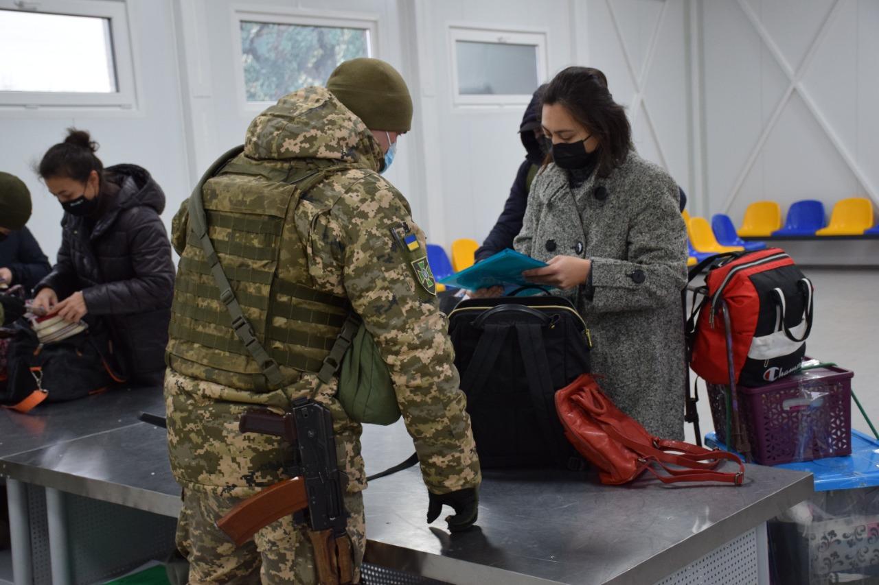 Актуальна ситуація на КПВВ Донбасу