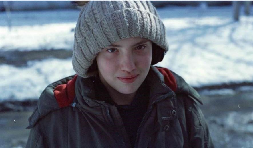 девочка из прифронтового района Донецкой области