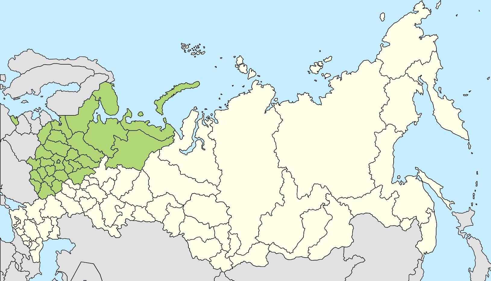 Россия заявляет о завершении "учений" около границ с Украиной и в то же время стягивает войска в Беларусь