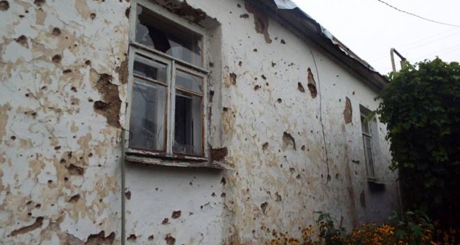 Тяжелая артиллерия, стрельба по школе, саду, домам: каким было 17 февраля на Донбассе