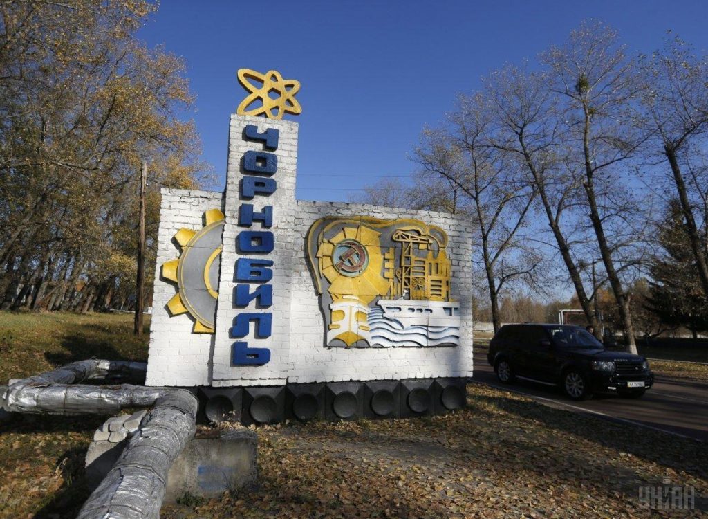 Підвищений радіаційний фон біля Чорнобиля йде від порушеного російською технікою грунту, — радник міністра