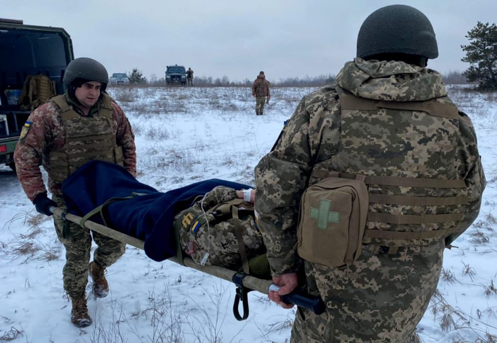 Ситуація в зоні ООС: у понеділок двоє українських військових отримали поранення
