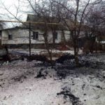 Бойовики обстріляли територію ліцею та житлові будинки на Луганщині, перебитий газопровід (фото)