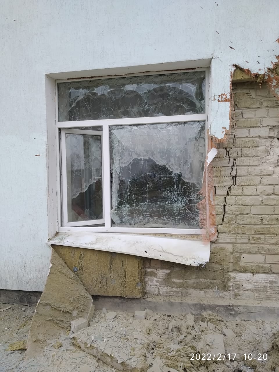 обстрел детского сада в Станице Луганской