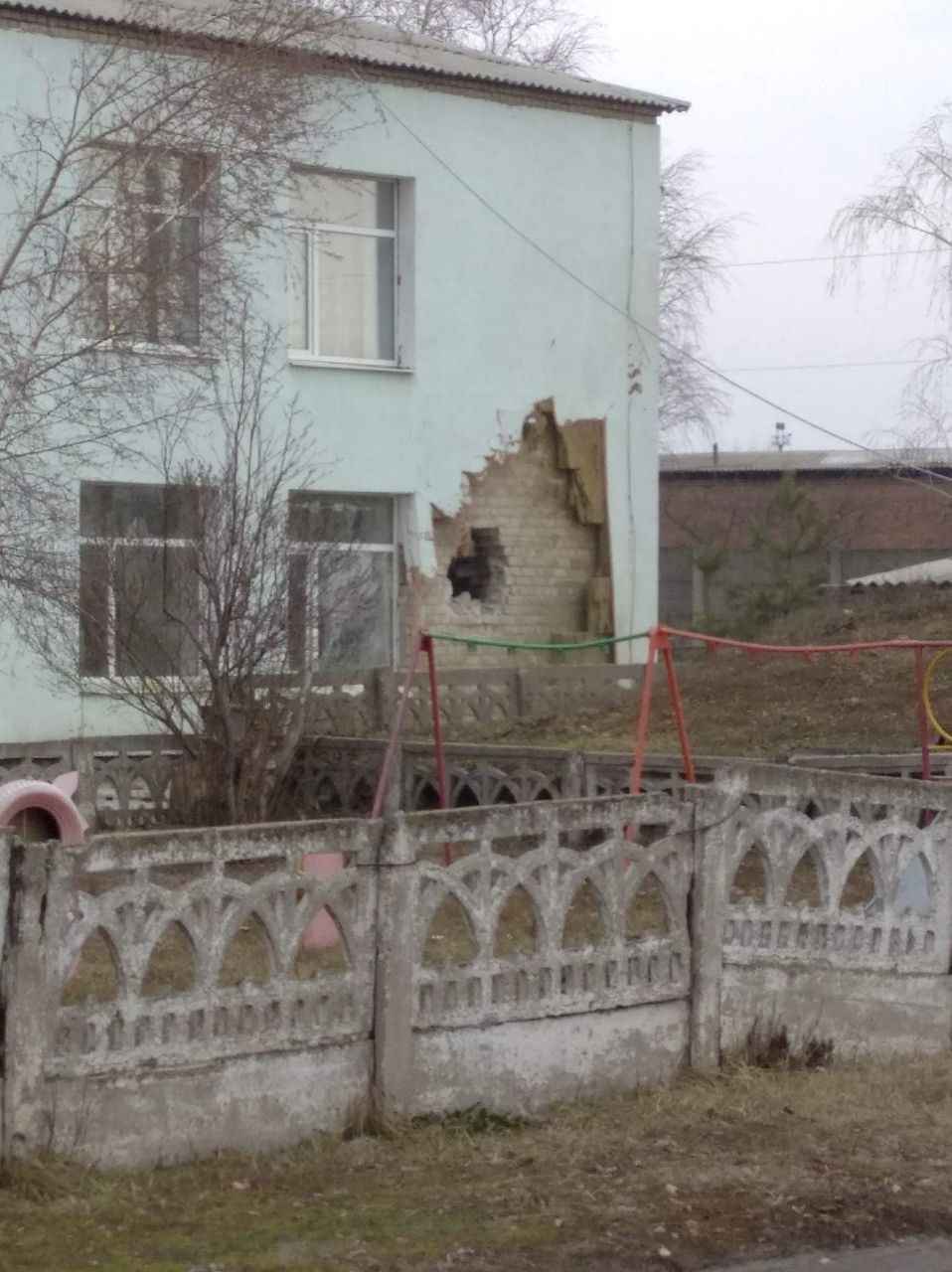 Обстріл Станиці Луганської