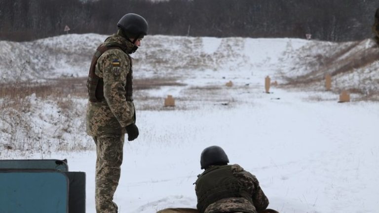 Як вступити до лав тероборони на Донеччині та що це дає