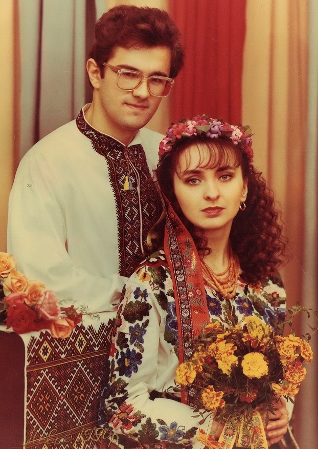 Андрей Гречило с женой в западной части Украины