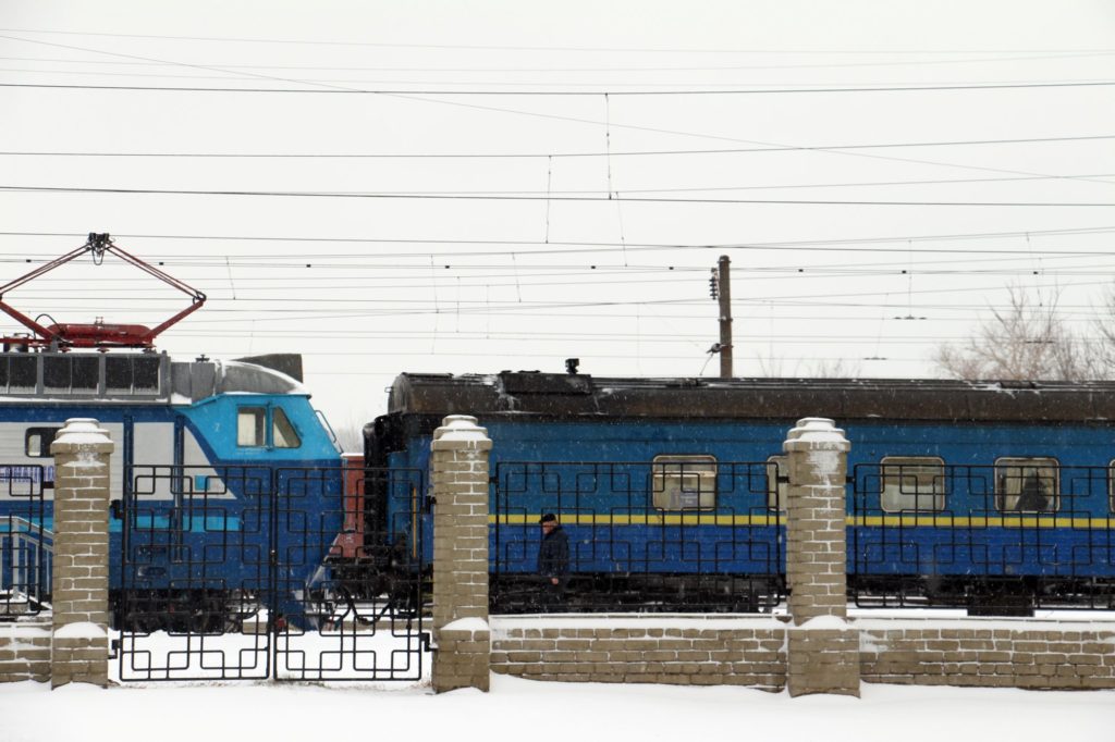 28 лютого мешканці Донецької області зможуть виїхати на поїзді з Костянтинівки до Одеси. На нього потрібні квитки