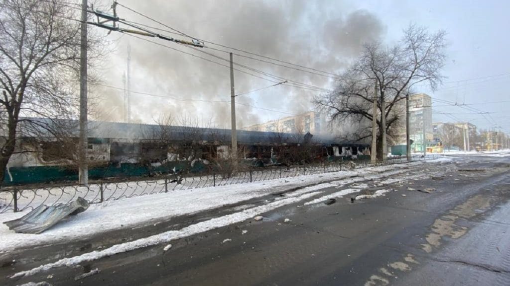 Война в Украине, день 15-й: оккупанты продолжают разрушать Харьков и обстреливать Мариуполь
