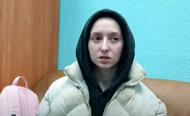 Вірусне відео з біженкою, яка розповідає про “нацистів Азова”, зняли у ФСБ, — ЗМІ