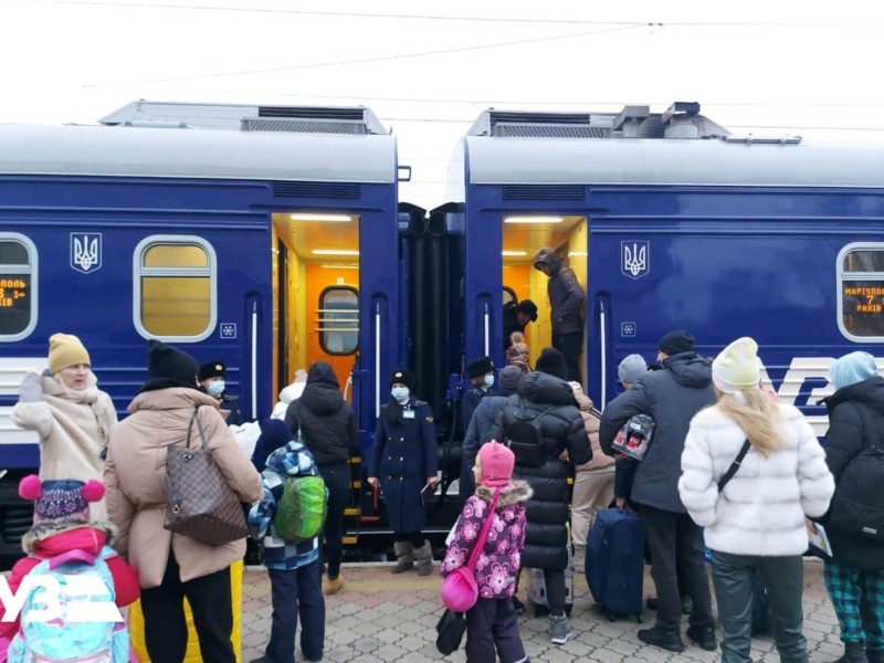Евакуація до Ужгорода: 4 березня з Бахмута їхатиме безкоштовний автобус на вокзал Слов’янська