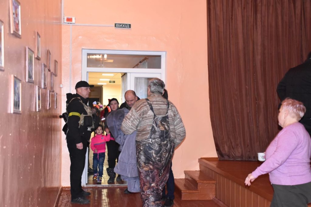 Назвали имена 25 эвакуированных из Волновахи. Не все они уже успели связаться с родными