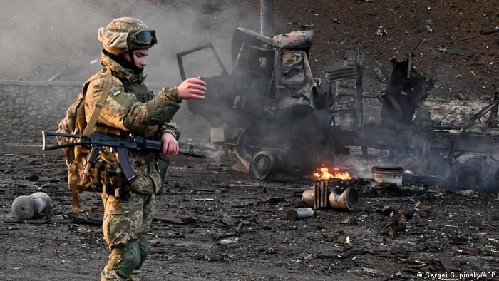 Война в Украине, день 31-й: оккупанты ударили “Точкой-У” по Лисичанску и блокировали гуманитарную колонну из Мариуполя