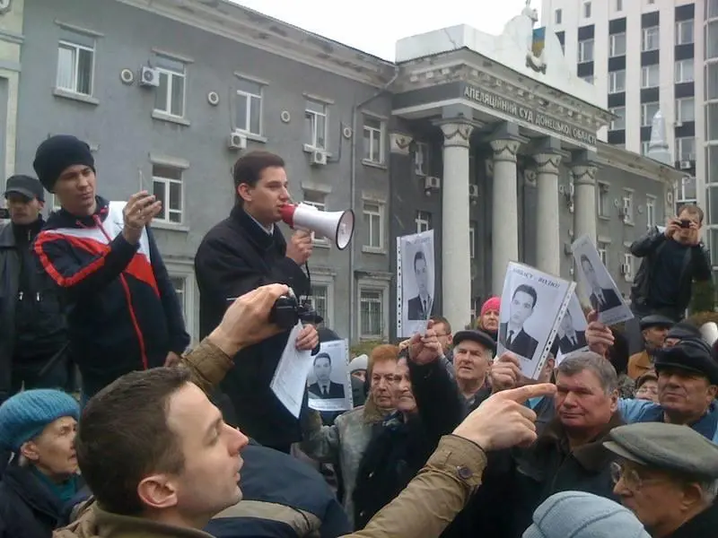 Дмитро Верзілов на мітингу у Донецьку
