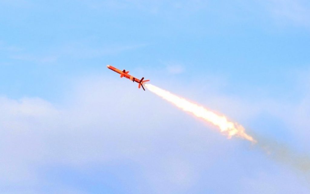 У росіян закінчуються ракети: країна-окупант виготовлятиме боєзапаси цілодобово