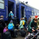5 та 6 березня “Укрзалізниця” відправляє евакуаційні потяги до Польщі з Дніпра, Запоріжжя та Києва (РОЗКЛАД)
