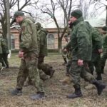 Росіяни використовують мобілізованих в ОРДЛО мирних мешканців як "гарматне м’ясо", щоб виявляти позиції ЗСУ, – розвідка