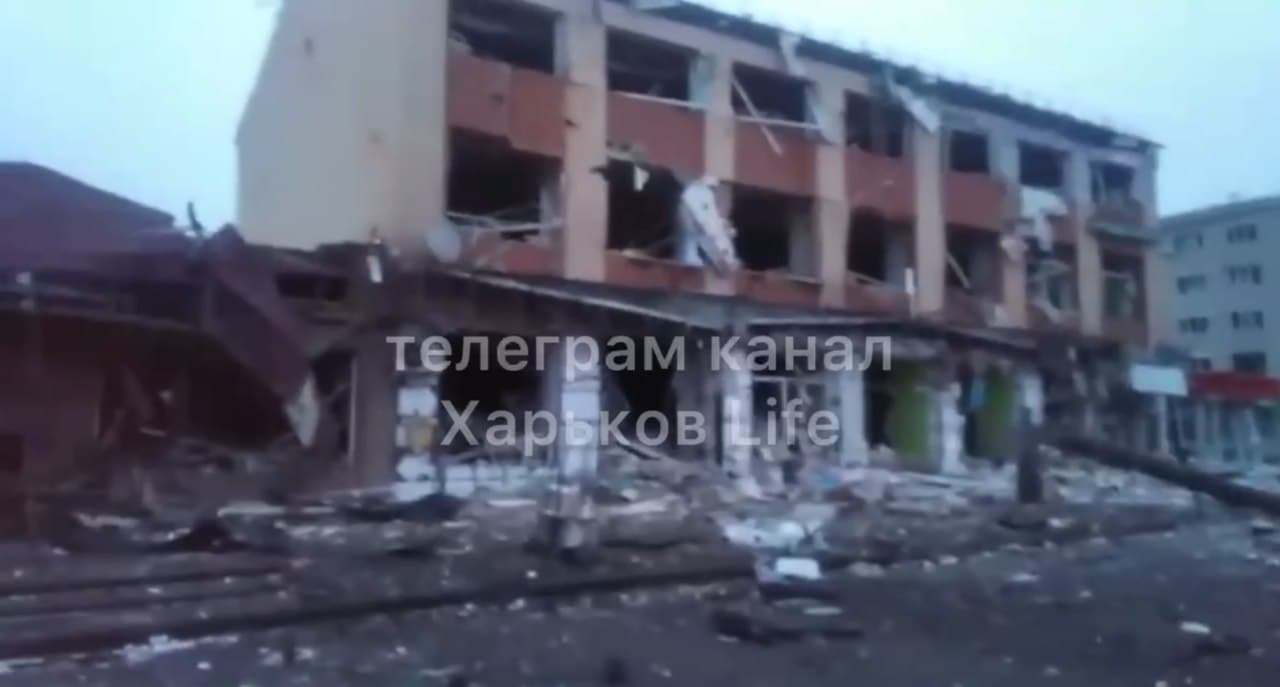 Війна в Україні, день 8-й: захоплення Запорізької АЕС, атака Чернігова та десятки поранених у Маріуполі 8
