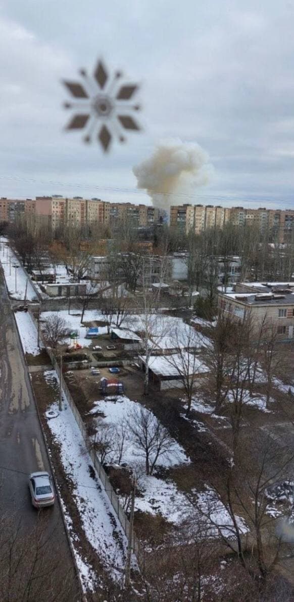 Два человека погибли от взрыва в Краматорске. Россияне обстреляли жилые многоэтажки (ФОТО, ВИДЕО) 1