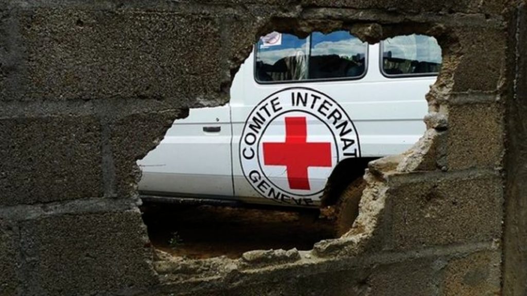 Международный Красный Крест в Донецкой области: как помогают с эвакуацией, едой и лекарствами