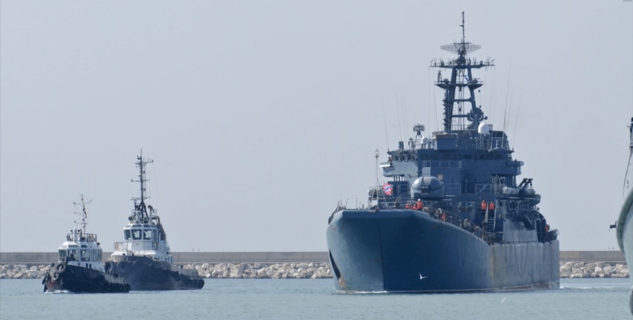 Порты Евросоюза не будут обслуживать российские корабли