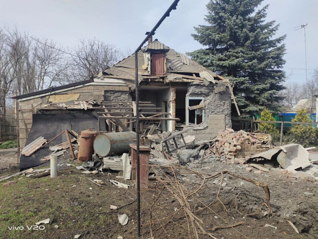 Война в Украине, день 46-й: оккупанты продолжают уничтожать Северодонецк, в Харьковской области под обстрелами погибли 10 человек