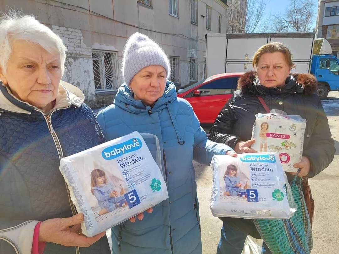 гуманітарна допомога у Сєвєродонецьку