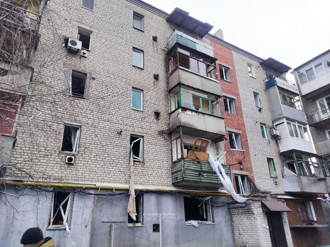 Наслідки обтрілу міст Луганщини