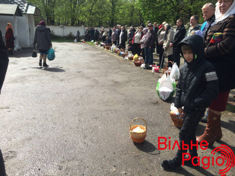 Як під час війни у прифронтовому Бахмуті відсвяткували Великдень (ФОТОРЕПОРТАЖ)