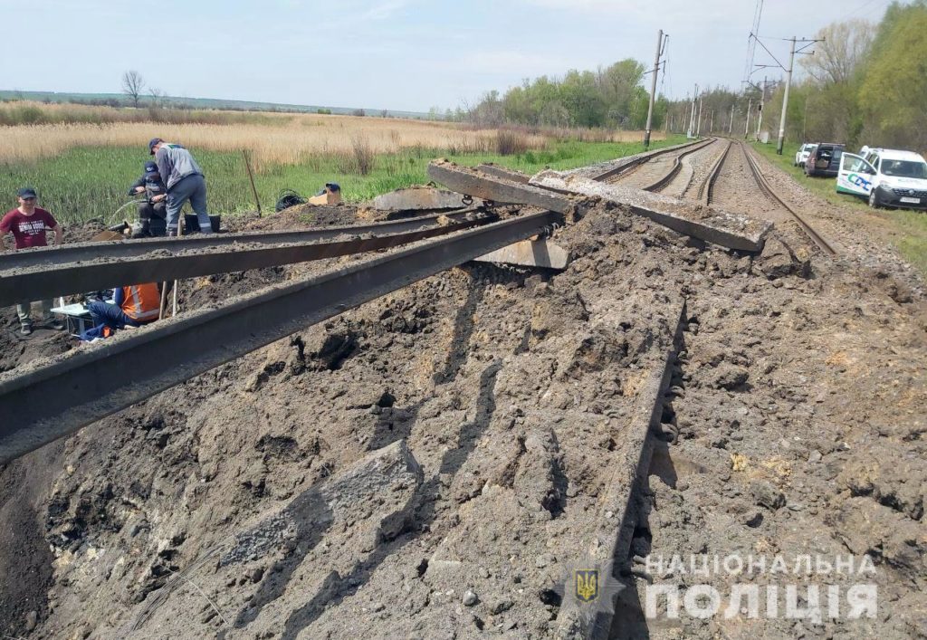 В Донецкой области под обстрелами оккупантов погибли еще 4 человека. Среди них есть ребенок (ФОТО) 5