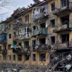 Россияне разрушили еще 2 школы в Донецкой и Луганской областях (ФОТО)