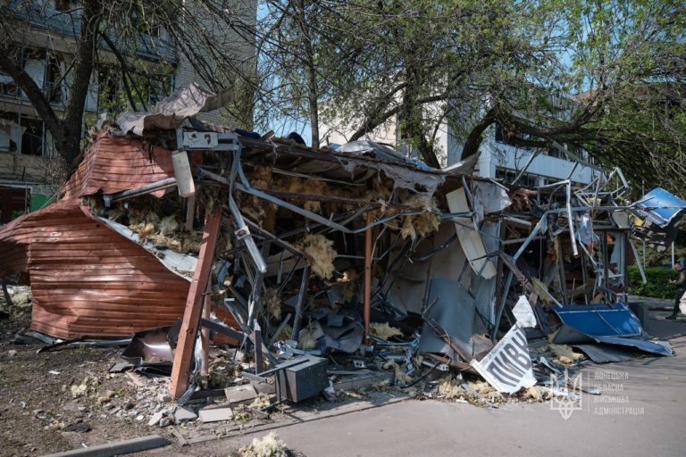 Сіверськ, Часів Яр, Краматорськ обстріляли, а загалом по області дефіцит пального (Сідай, розкажу за 5.05)