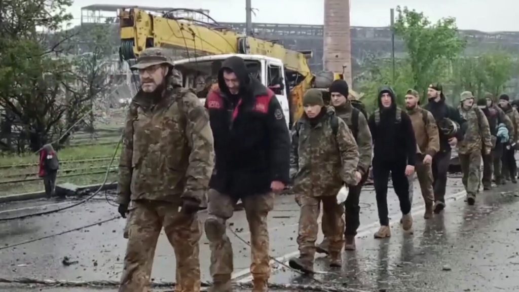 Бійців Азовсталі росіяни утримують у задовільних умовах, — дружина командира Азову в ЗМІ