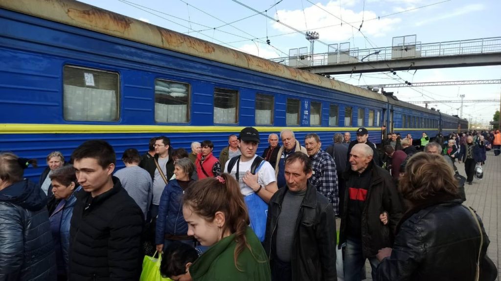 16 мая с востока Украины можно эвакуироваться одним поездом из Покровска