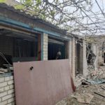 Разрушили еще 1 школу: С начала суток армия РФ обстреляла уже 8 населенных пунктов Донбасса