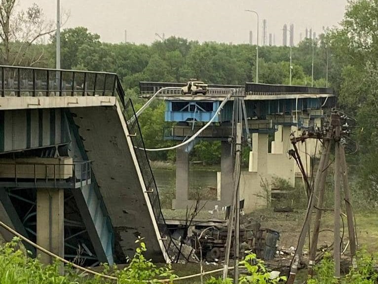 “Быстро наказание пришло”: ВСУ уничтожили оккупантов, которые разрушили мост на Луганщине (ФОТО, ВИДЕО)