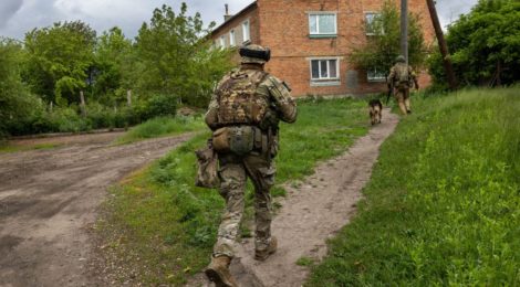 Лиман Донецкой области остается украинским, за город идут ожесточенные бои, — Минобороны