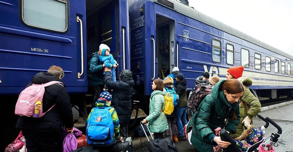 Эвакуация 7 мая: с востока Украины в этот день можно выехать поездом “Покровск — Львов”, — Укрзализныця