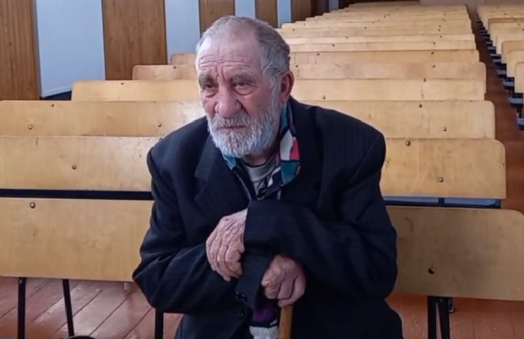 Переселенец в свои 82. Как дед Виктор пешком убегал из Серебрянки в Северск под снарядами (монолог, видео, фото)