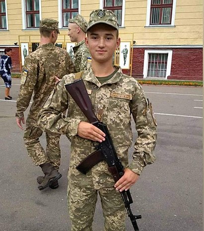 Загинув за Україну. Вшануймо хвилиною мовчання лейтенанта ЗСУ Віталія Сапила