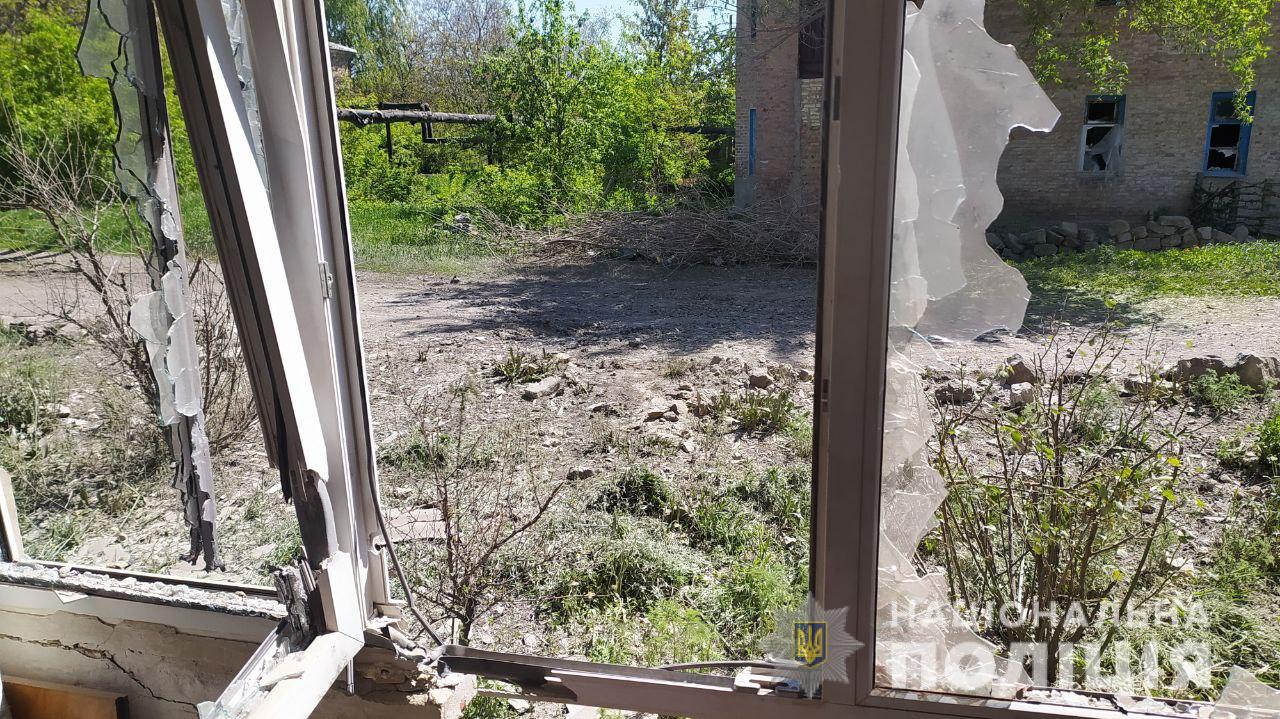 8 травня, росіяни вгатили по 15 населених пунктах Донецької області
