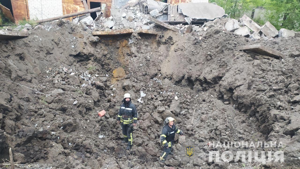 10 мая обстреливали 5 городов Донецкой области. Погибли 6 человек, — полиция области (ФОТО) 3