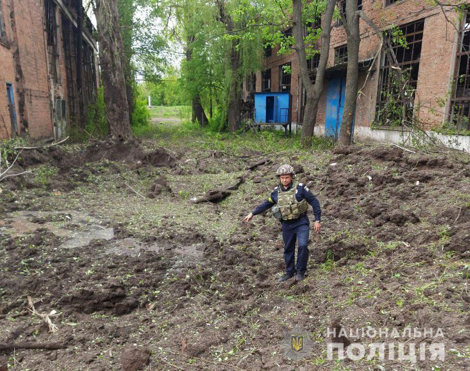 За 11 травня Росія обстріляла 10 населених пунктів Донеччини. Одна людина загинула, — правоохоронці