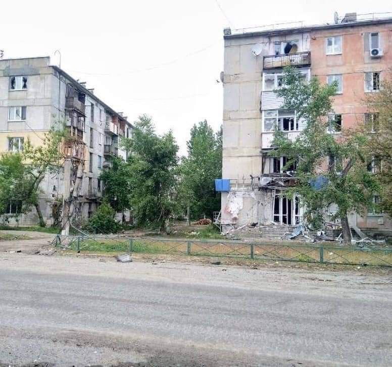 4 вбитих та 2 поранених за добу: На Луганщині російська армія знову гатила по “Азоту” та населених пунктах 3