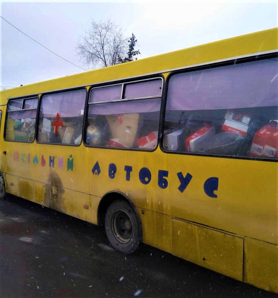 захваченный оккупантами школьный автобус в Луганской области