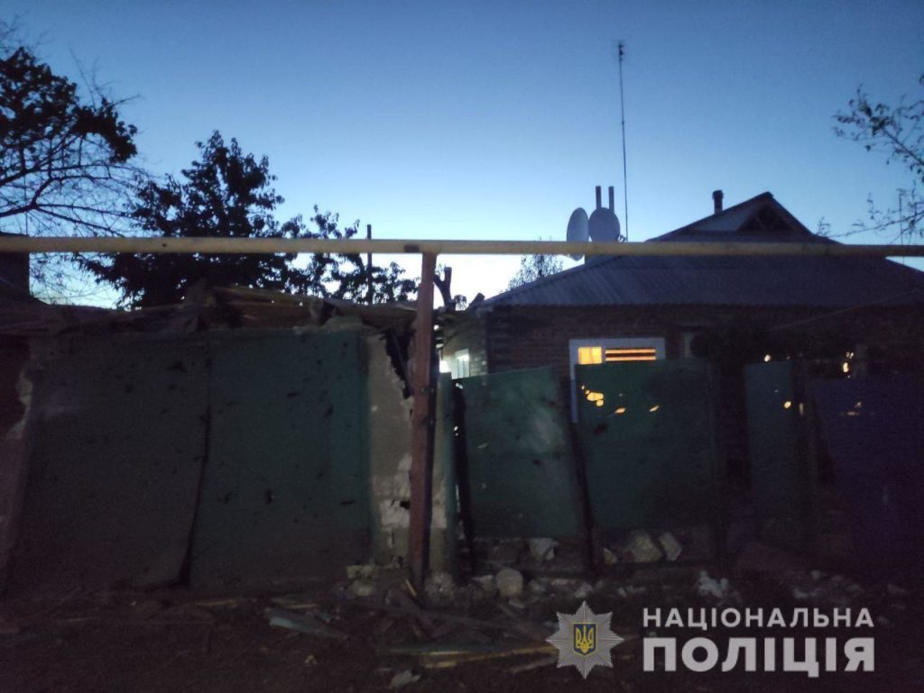 27 червня окупанти вдарили по Донеччині ракетами ЗРК “С-300”, “Градами” та “Ураганами”. Загинули двоє цивільних 1