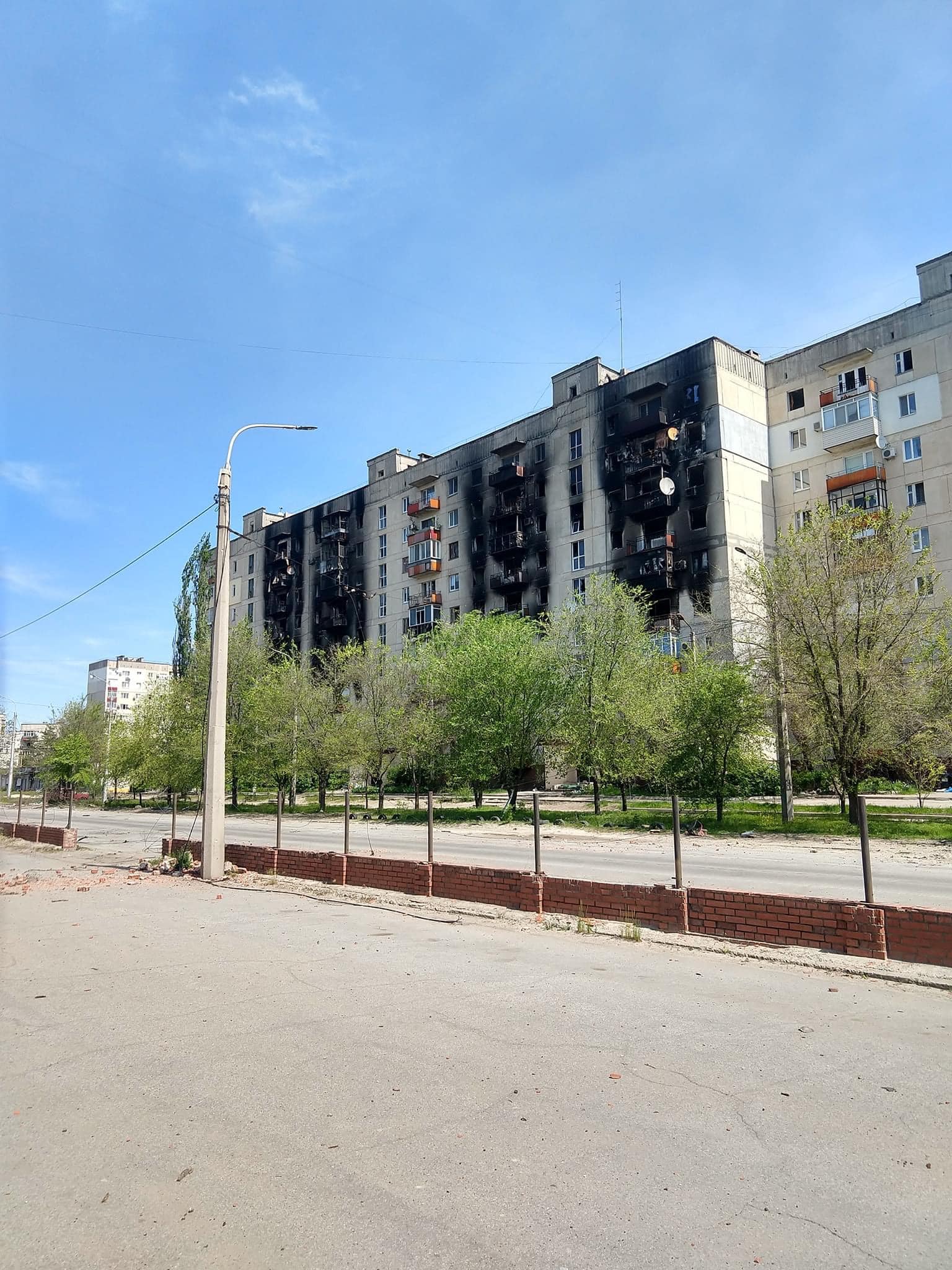 Окупанти контролюють 70% Сєвєродонецька та зруйнували ще близько 30 будинків Луганщини 3