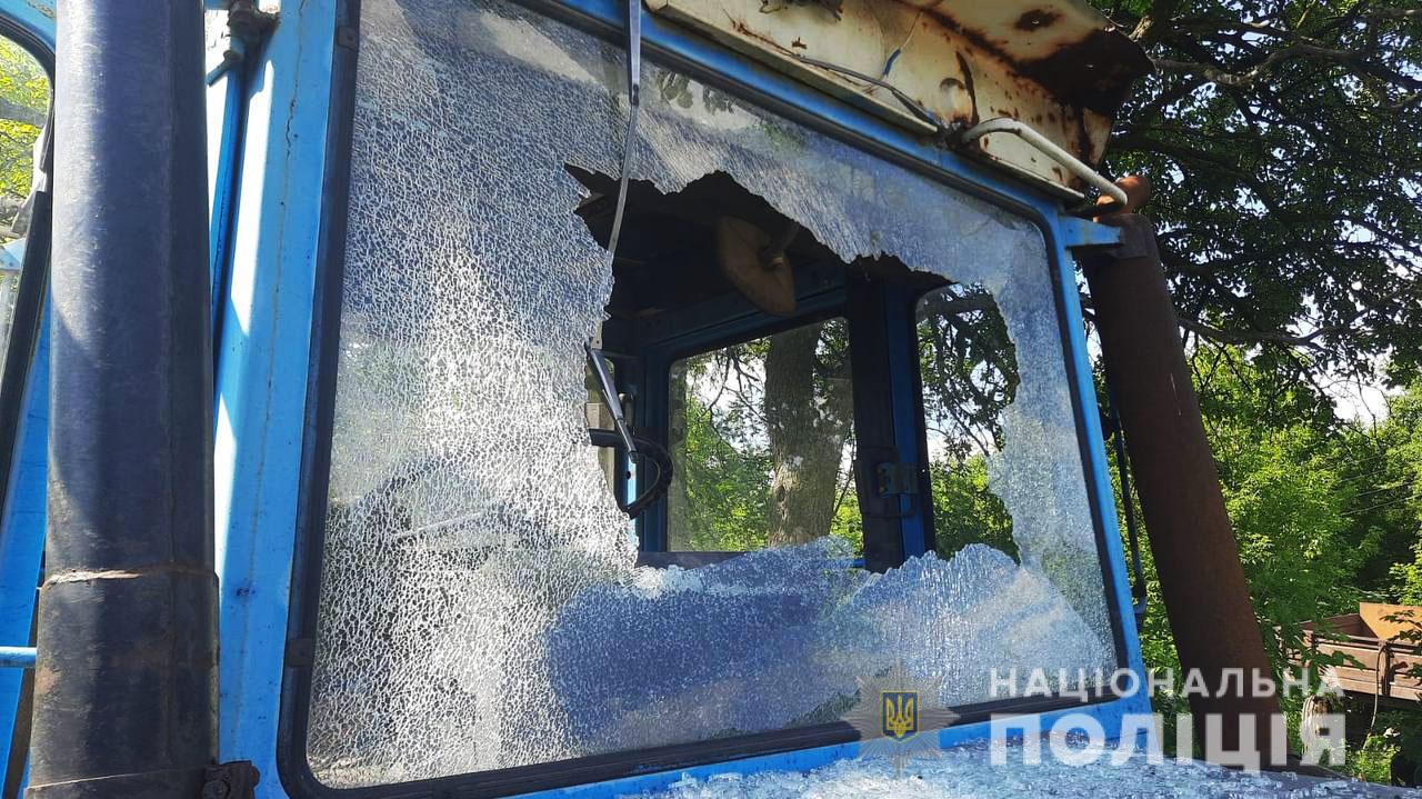 Від крилатих ракет до стрілецької зброї: росіяни 9 червня гатили по 7 містах та селах Донеччини, є загиблі 5