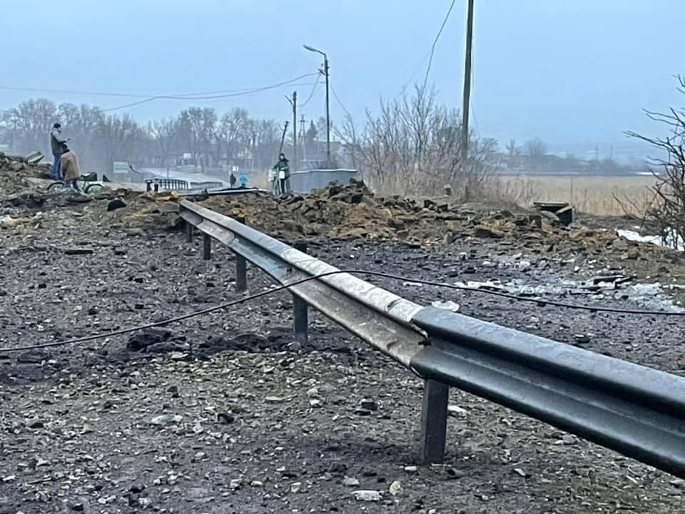 Оккупанты разрушили второй мост между Северодонецком и Лисичанском, — Сергей Гайдай
