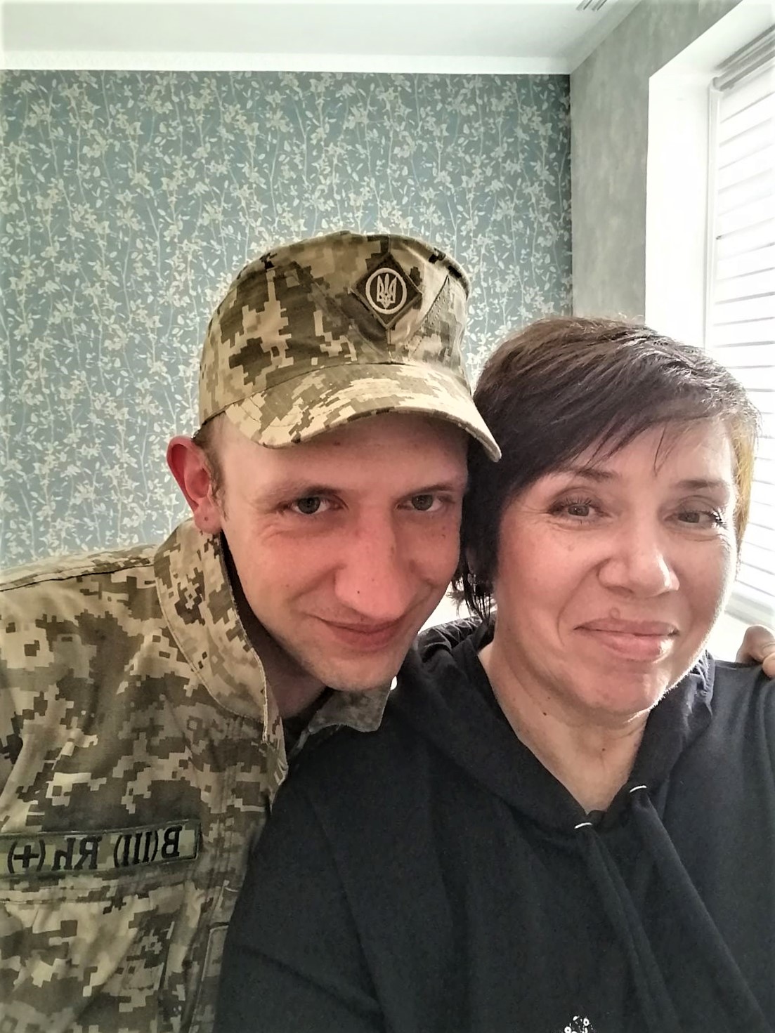 боец ТрО из Бахмута Михаил Андриенко с мамой